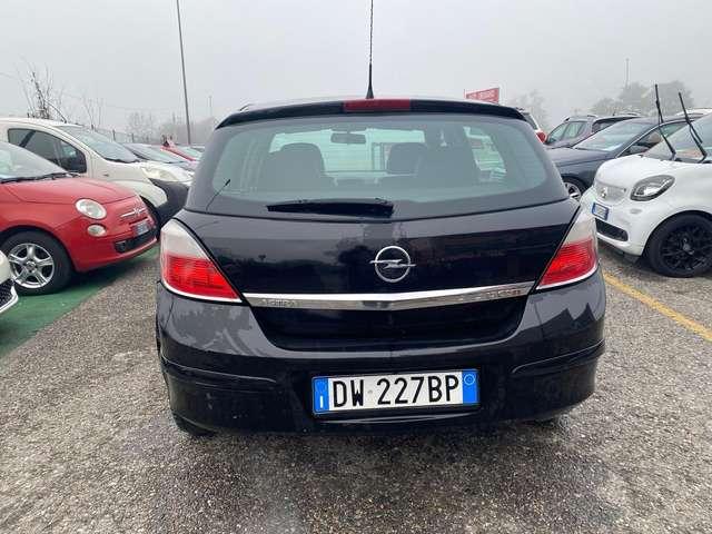 Opel Astra Astra III 2004 5p 1.7 cdti Cosmo 101cv