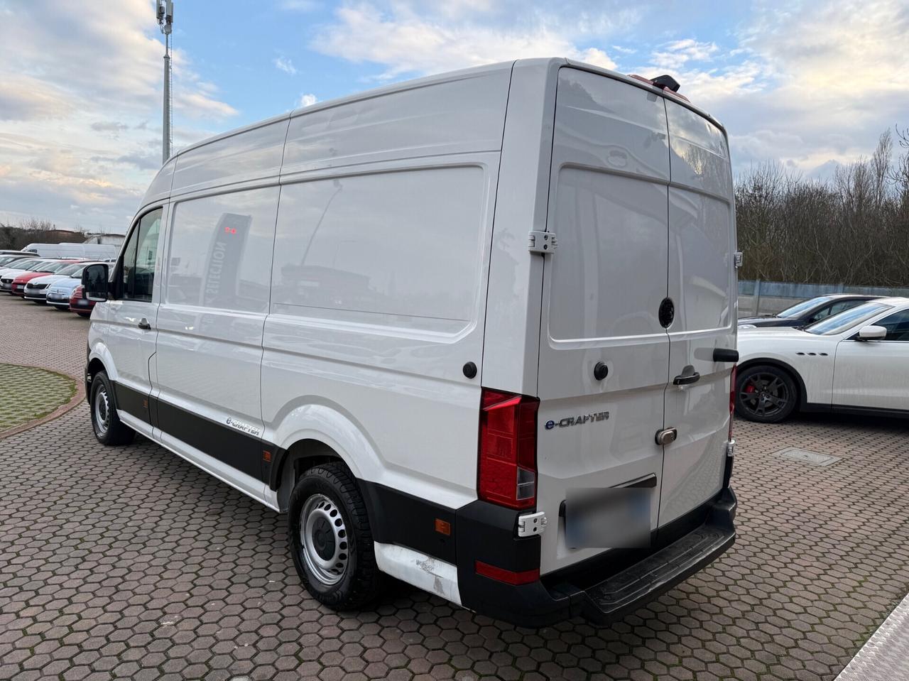 Volkswagen Crafter e-Crafter 35 136 CV PM-TA Furgone ok neopatentati 11000 PIU IVA