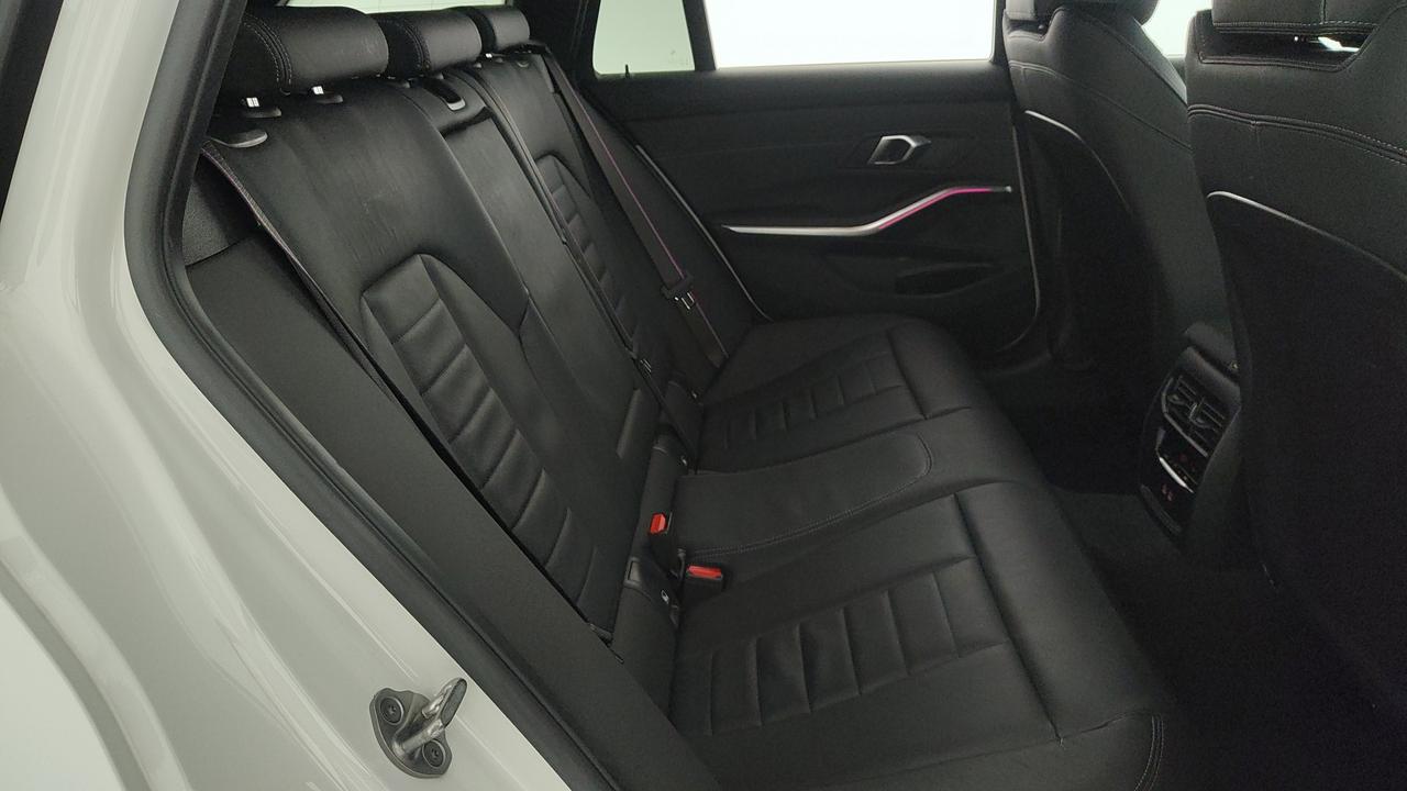 BMW Serie 3 G21 2022 Touring - 320d Touring mhev 48V xdrive MSport Pro auto