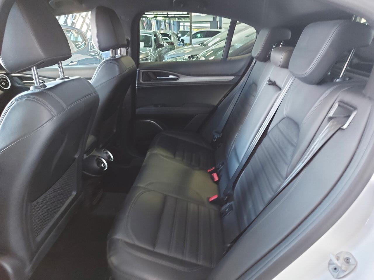 Alfa Romeo Stelvio 2.2 Td 210 cv AT8 Q4 Veloce