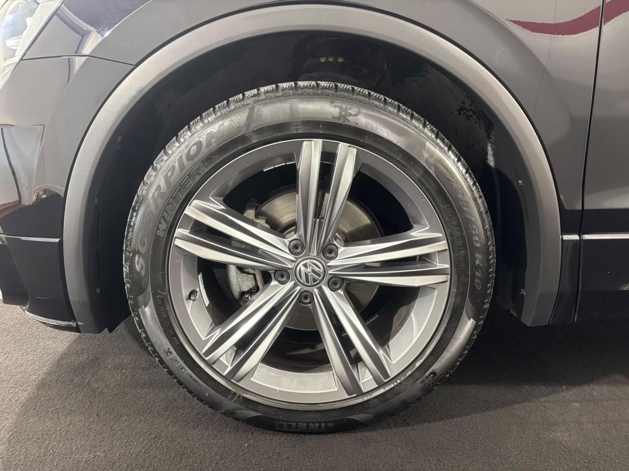 Tiguan 2.0 TDI DSG R-line