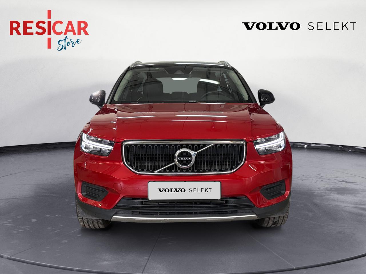 VOLVO XC40 1.5 t3 Momentum 156cv