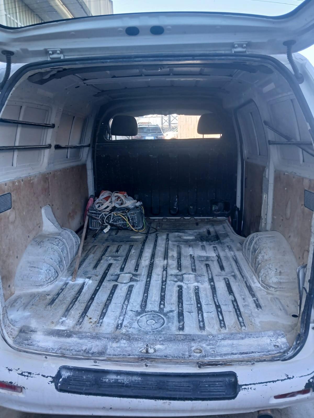 Hyundai H-1 2.5 TDI PC Van 3 posti