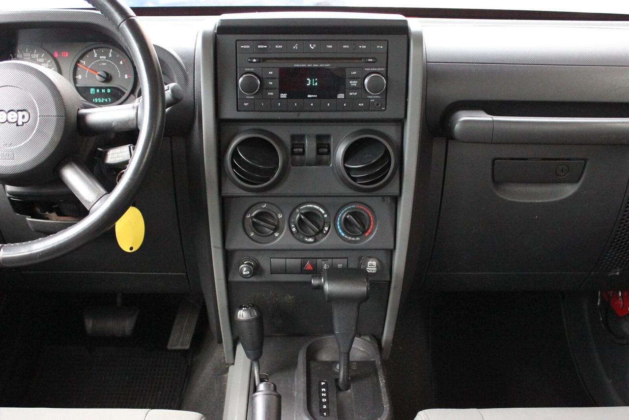 Jeep Wrangler 2.8 CRD Sport Plus Auto - torpedo con hard-top corta