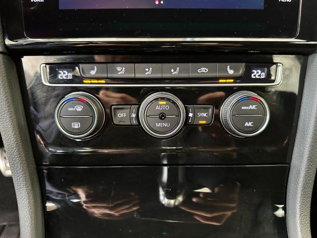 VOLKSWAGEN Golf GTI Performance 2.0 245 CV TSI DSG - 19"- Keyless