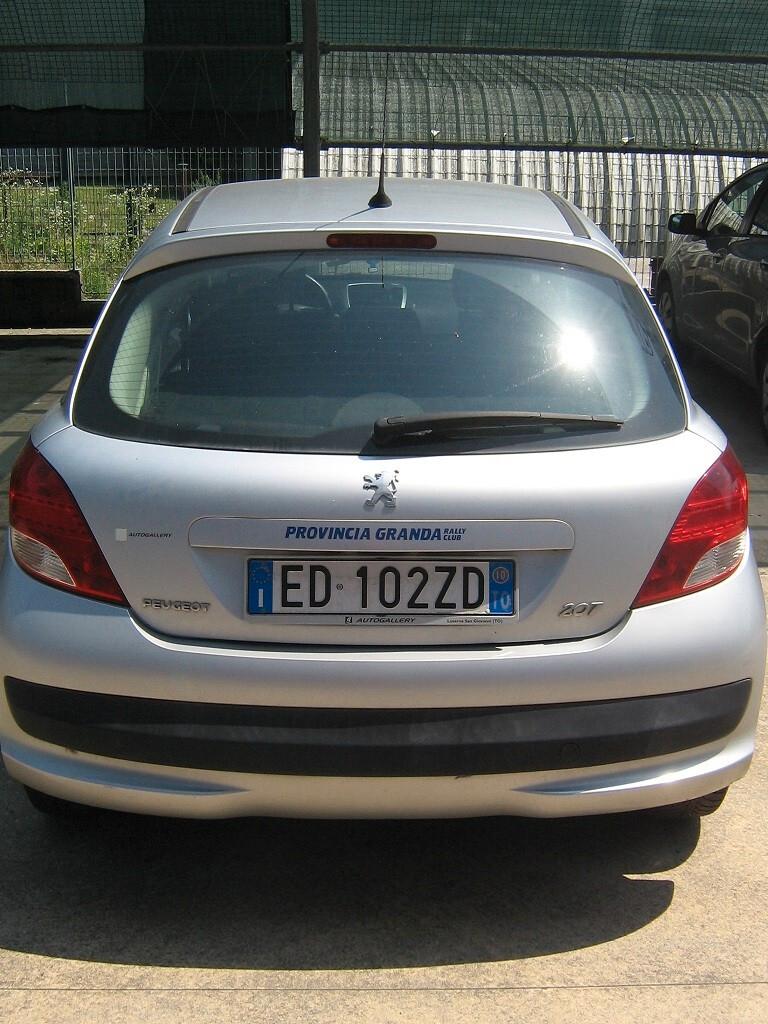 Peugeot 207 1.4 HDi 70CV FAP 5p. X Line