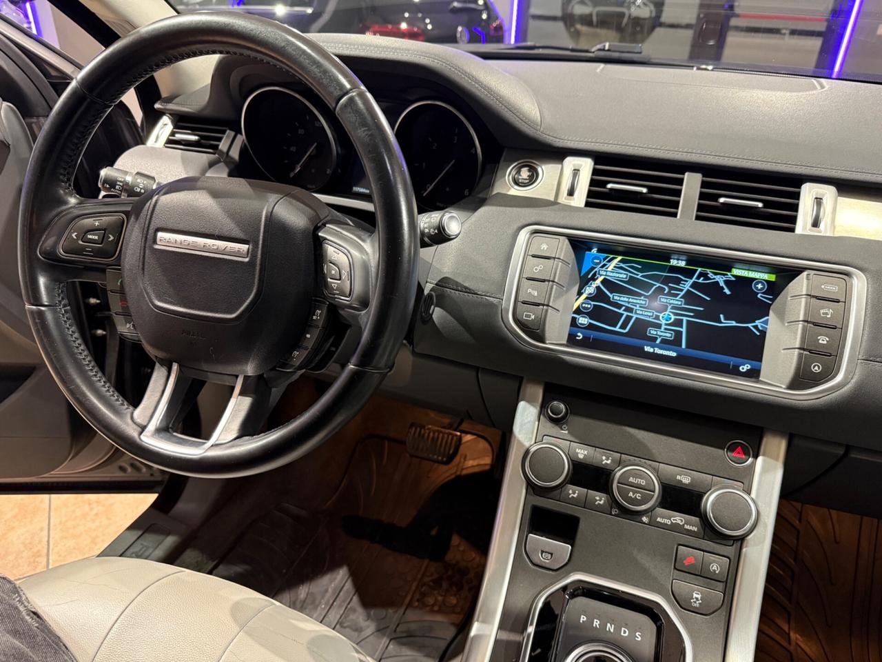 Land Rover Range Evoque 2.0 TD4 150 CV 5p. SE