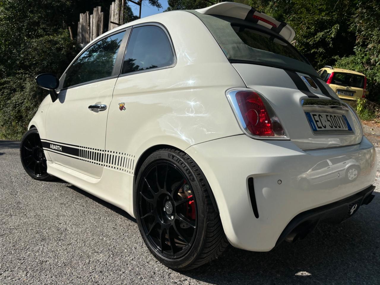 Abarth 500 C 1.4 Turbo T-Jet MTA Bicolore