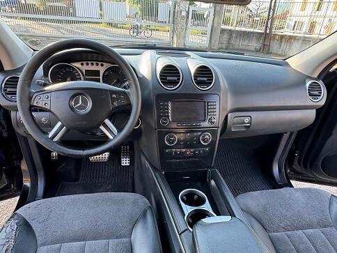 Mercedes-Benz ML 320 4 MATIC 7G-TRONIC