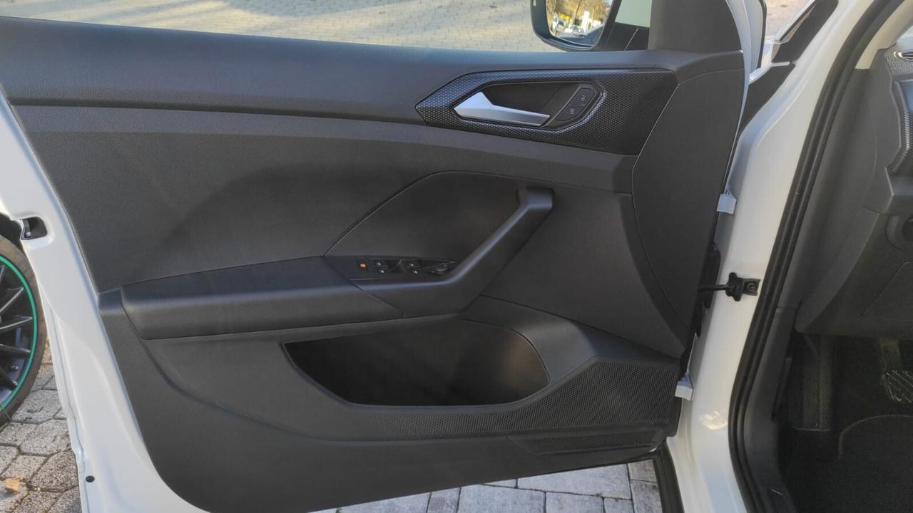 VOLKSWAGEN T-CROSS 1.0 BENZINA 95CV MANUALE