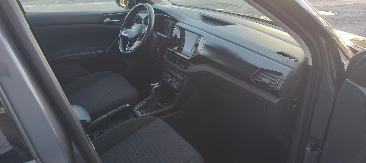 Volkswagen T-Cross 1..0 TSI DSG