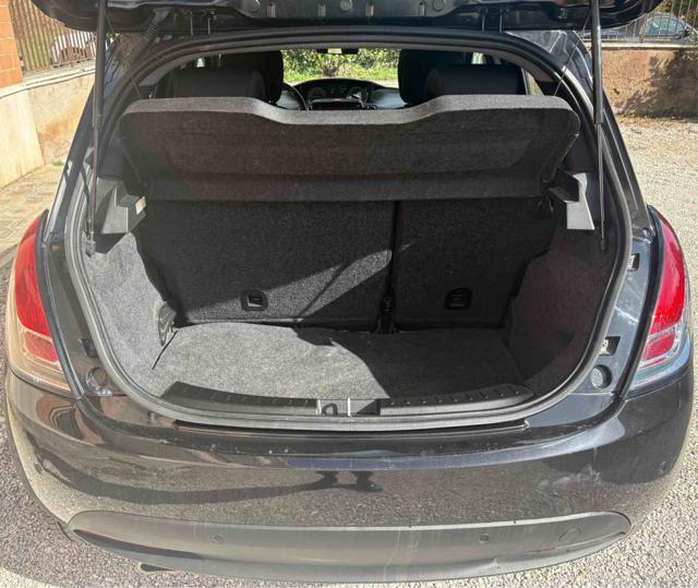 LANCIA Ypsilon 1.0 FireFly 5 porte S&S Hybrid Gold