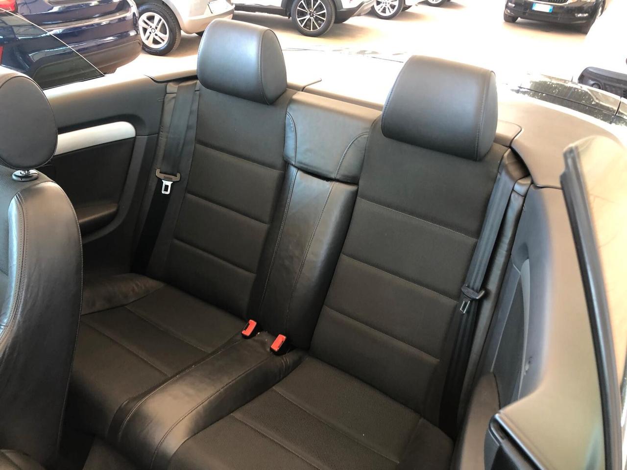Audi A4 Cabriolet 2.0 TDI S-LINE 140CV