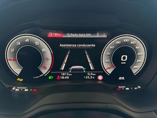 AUDI Q2 30 TFSI S line Edition "Km 1813"