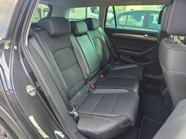 VOLKSWAGEN Passat Alltrack 2.0 TDI 200 CV 4MOTION DSG 18" Keyless DCC Camera+