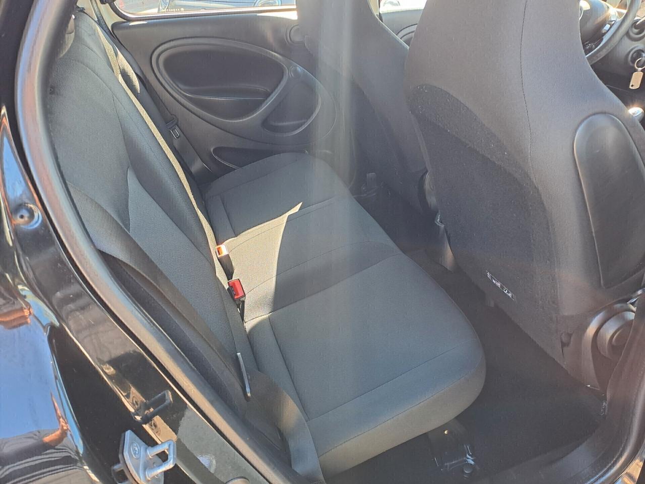 Smart ForFour 70 1.0 Passion 2019 N.U.O.V.A