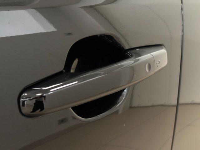 JAGUAR F-Pace 2.0 PHEV 404 CV AWD aut. R-Dynamic SE
