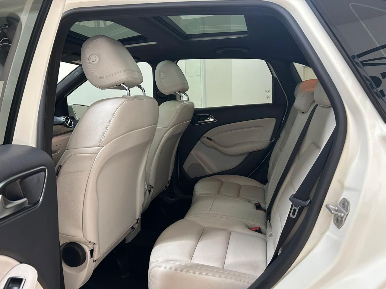 Mercedes-benz B 200 d Automatic Premium