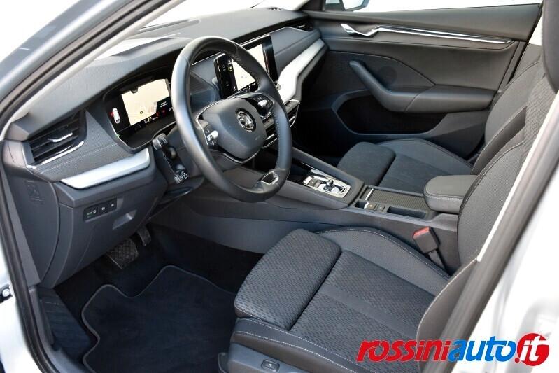 SKODA OCTAVIA WAGON 2.0 TDI 150 CV DSG STYLE + R17 PULSAR AERO