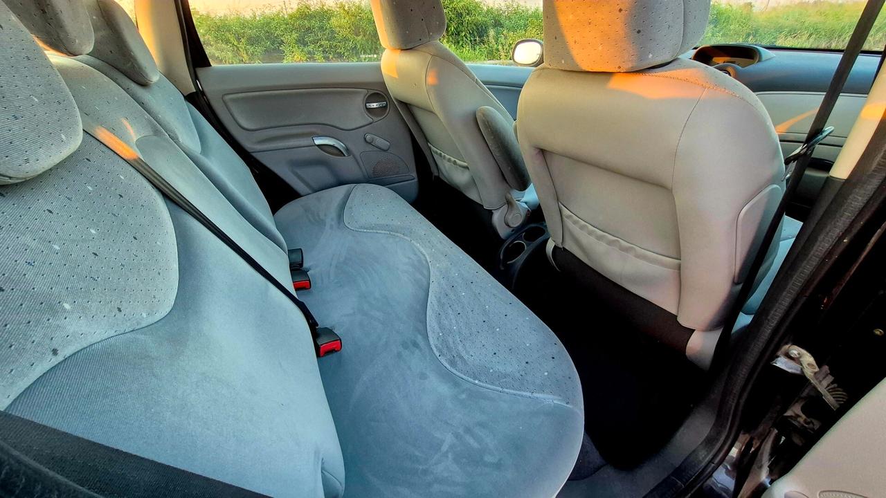 Citroen C3 122.000KM NESSUN LAVORO DA FARE