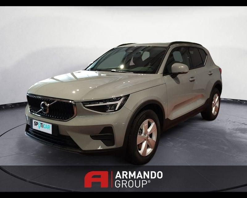 Volvo XC40 (2017-->) B3 automatico Essential