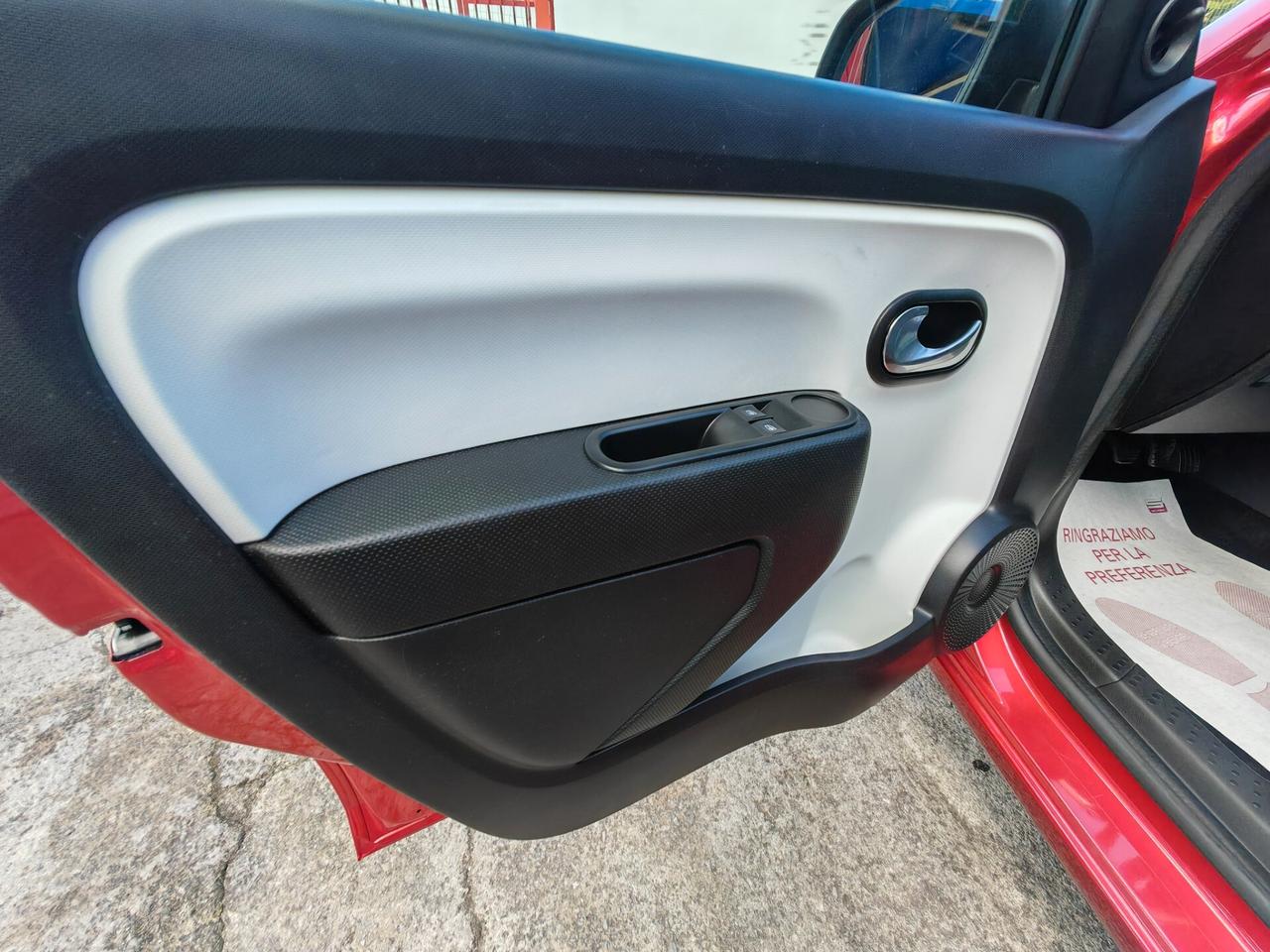 Renault Twingo 1,0 benzina 09/2016 Cv69