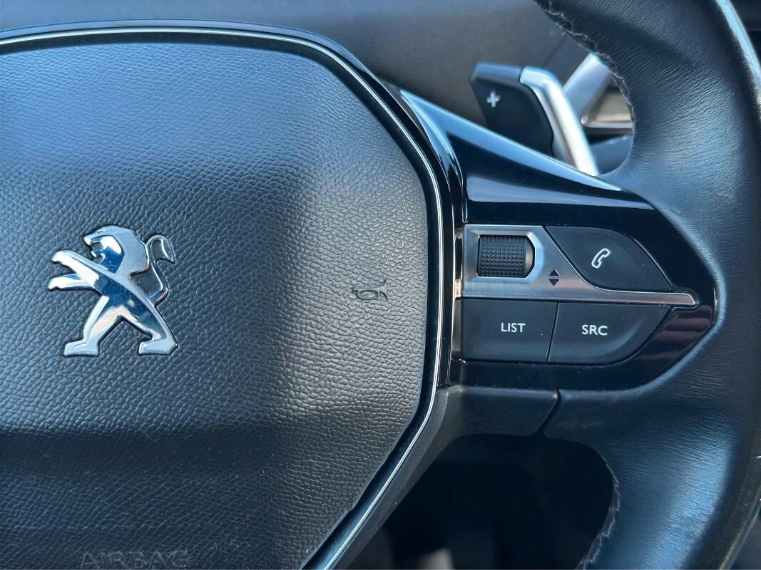 Peugeot 5008 1.5 bluehdi Allure Pack 130cv 7 Posti AUTOMATICA