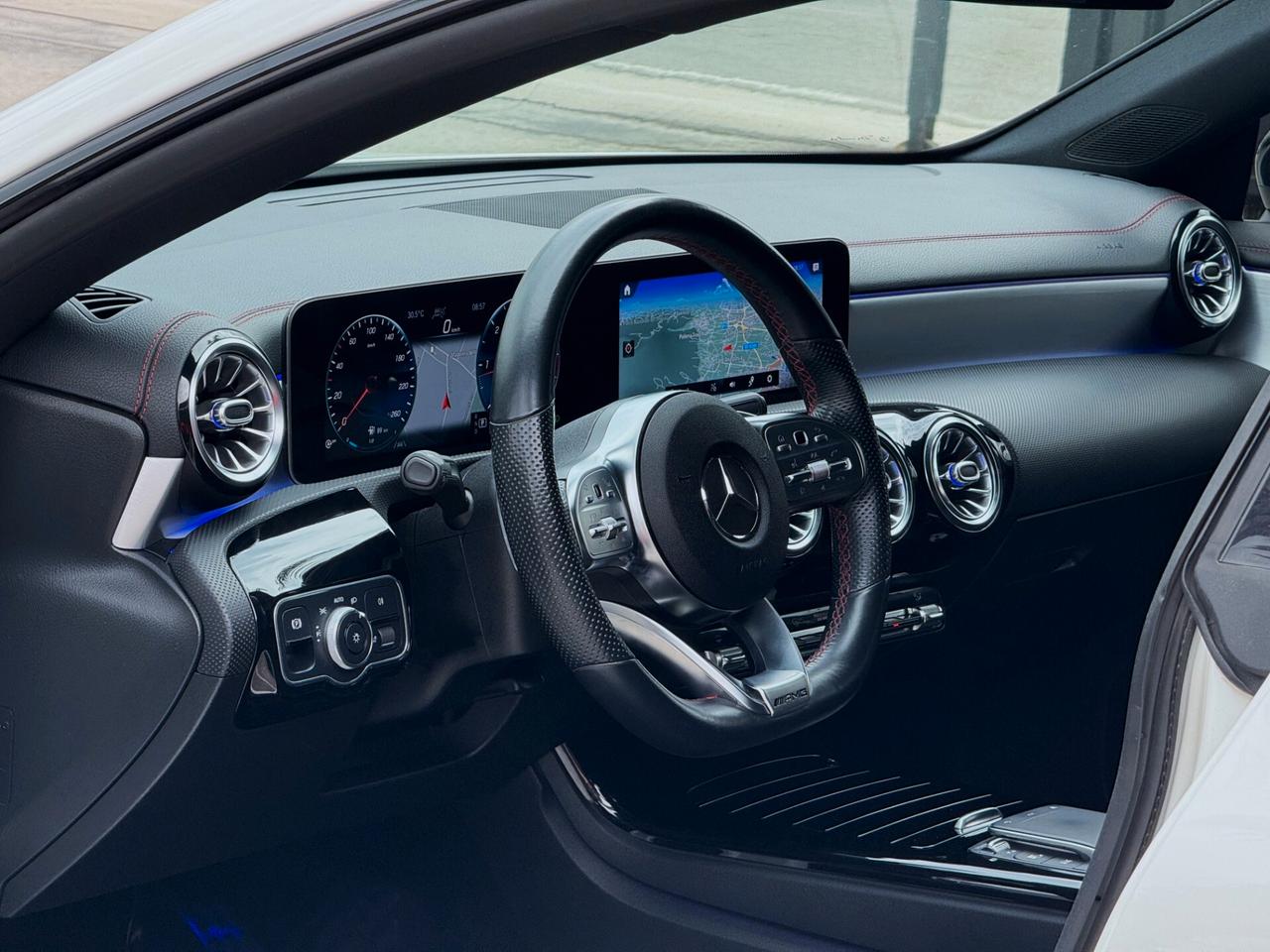 Mercedes-Benz CLA 200 d Coupe Premium AMG TETTO