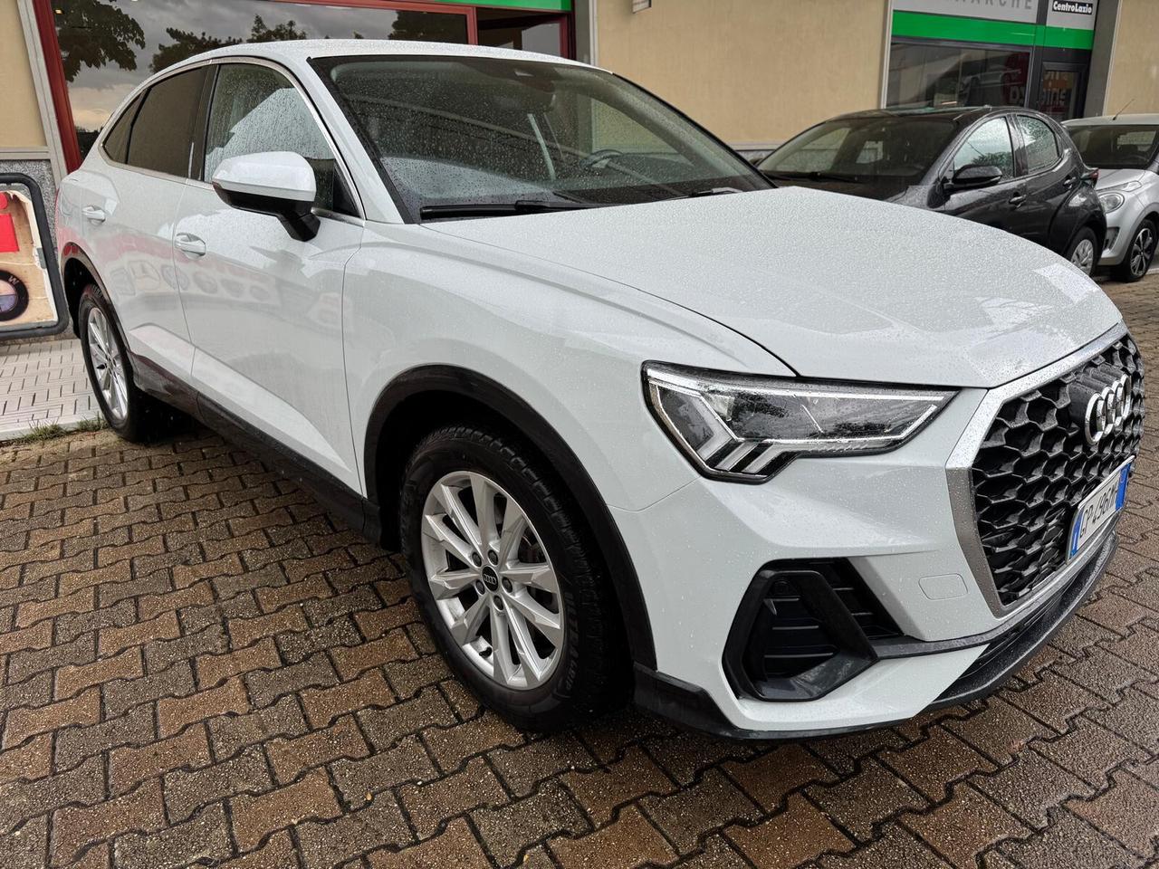 Audi Q3 SPB 45 TFSI e S tronic Business Plus