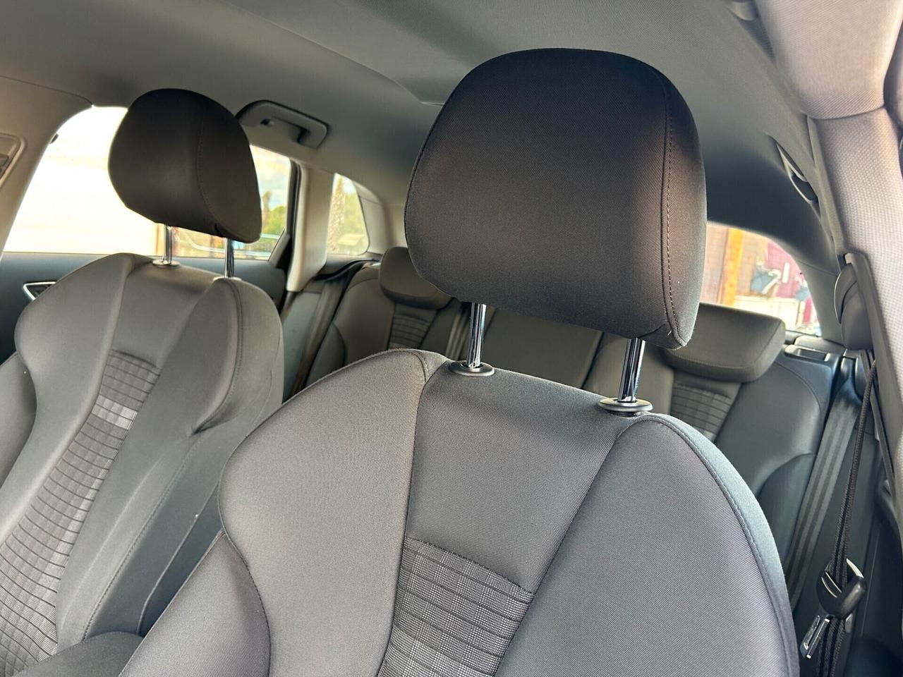 Audi A3 SPB 2.0 TDI S tronic Sport