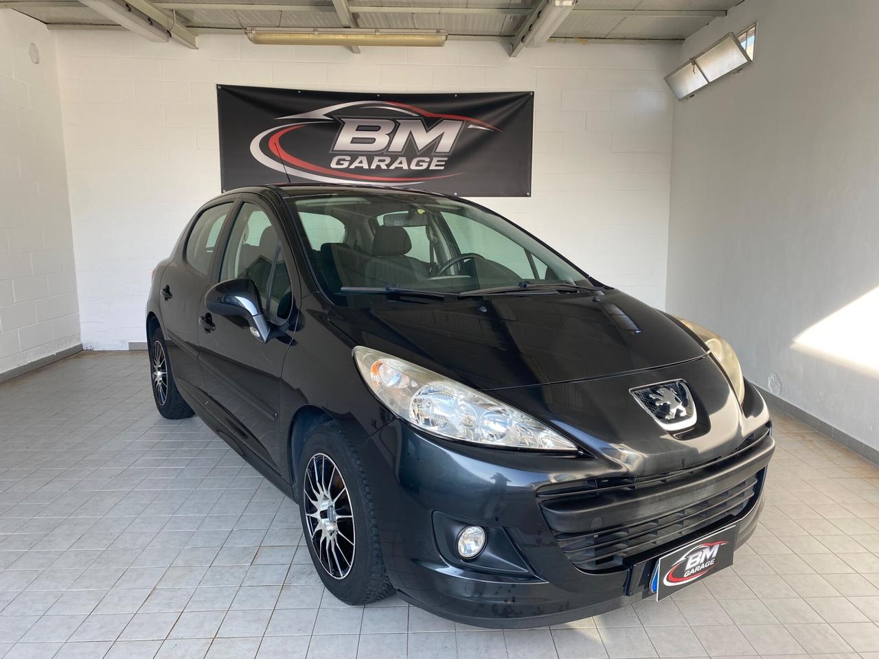 Peugeot 207 1.4 HDi 70CV FAP 5p. XS