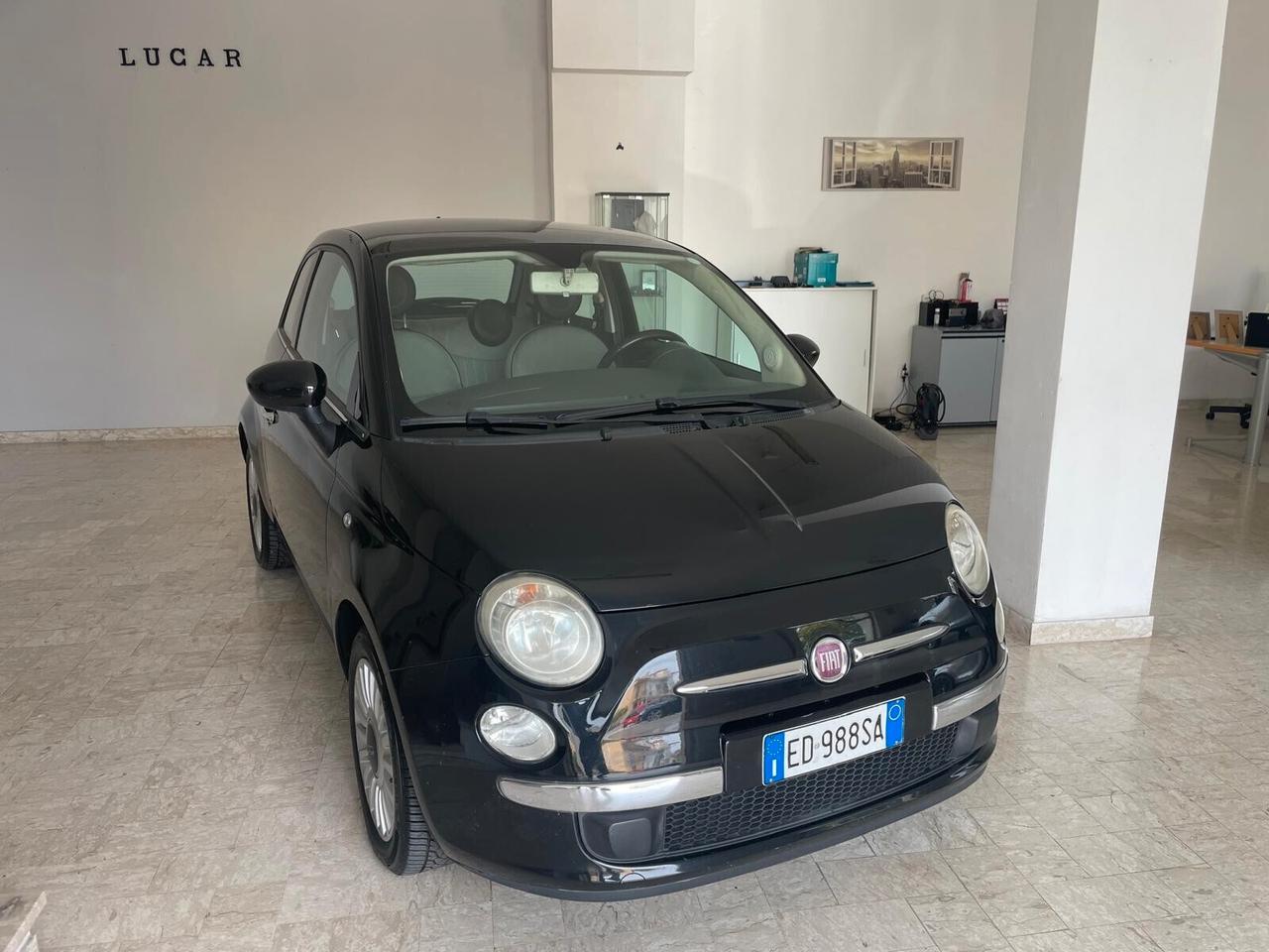 FIAT 500 1.2 LOUNGE 69 CV "TENUTA BENISSIMO"