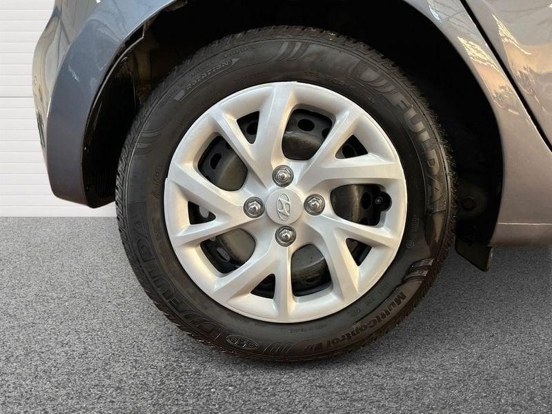 Hyundai i10 II 2017 1.0 Tech