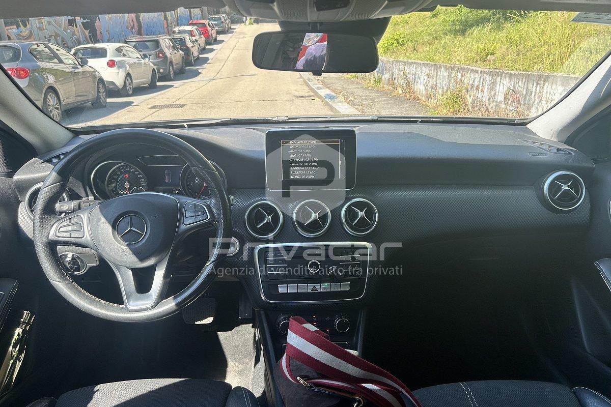 MERCEDES A 200 d Automatic Executive