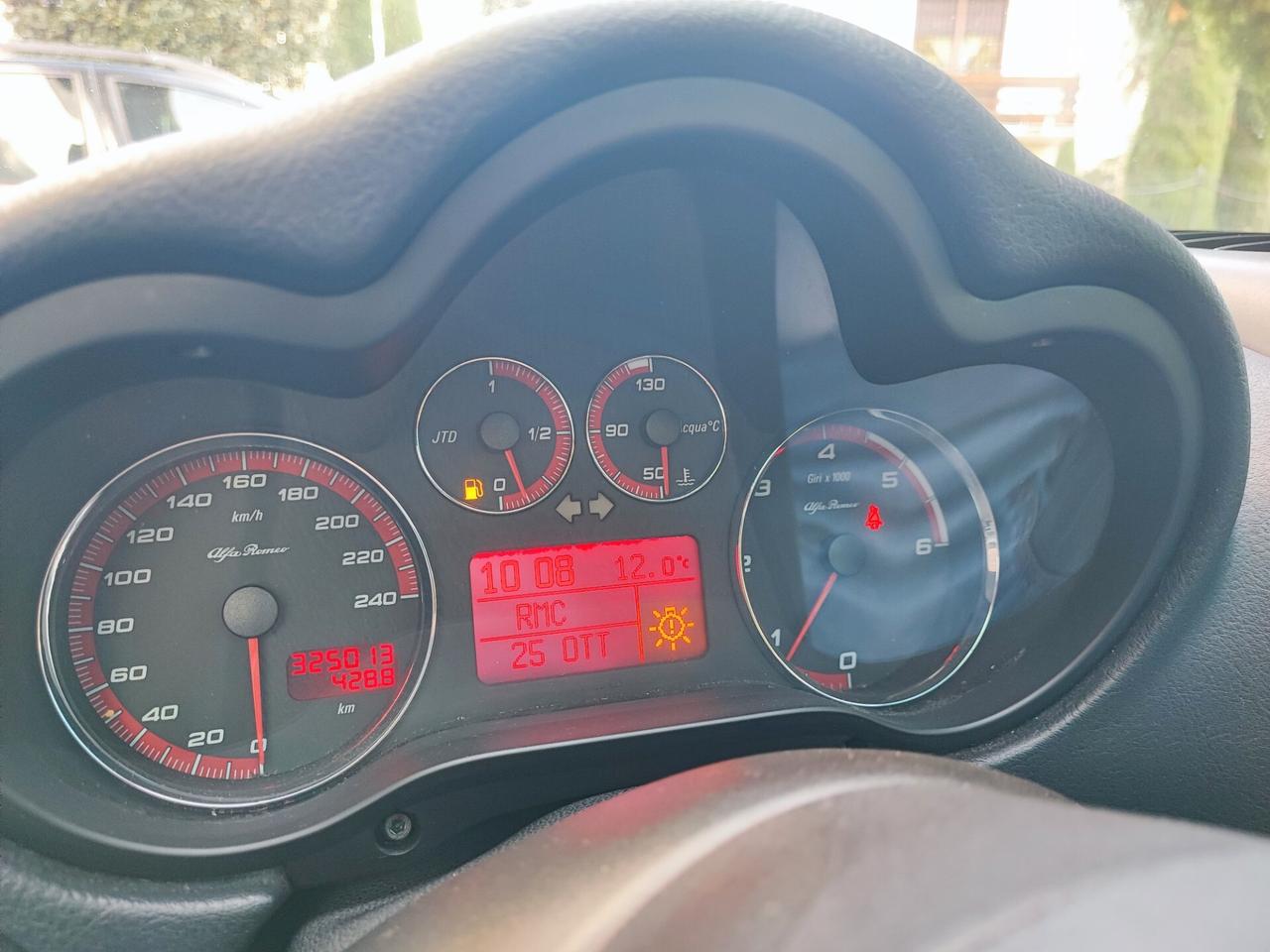 Alfa Romeo 147 1.9 JTD M-JET 16V 5 porte Exclusive