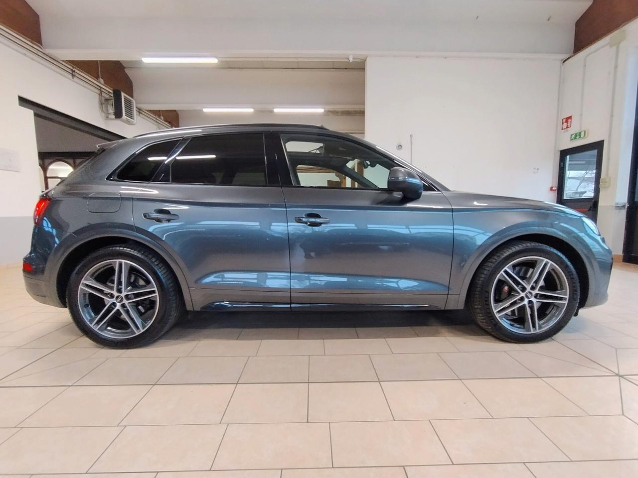 AUDI SQ5 TDI quattro tiptronic *TETTO*TOUR*VIRTUAL*MATRIX