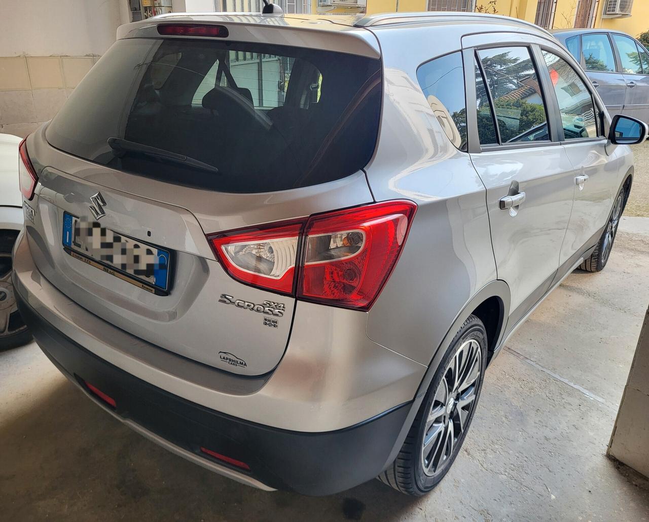 Suzuki S-Cross 1.6 DDiS Top