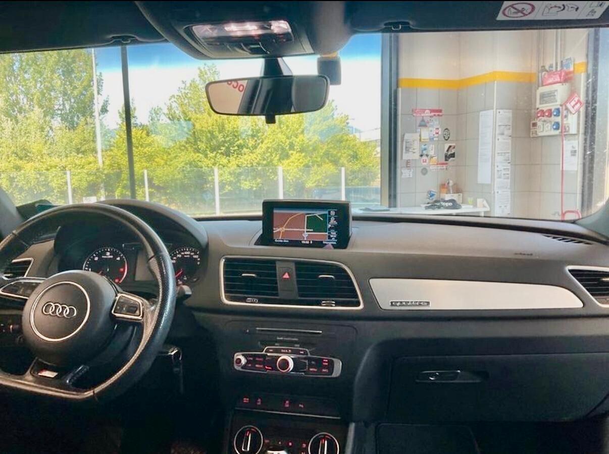 AUDI Q3 2.0 TDI 150 CV QUATTRO SPORT