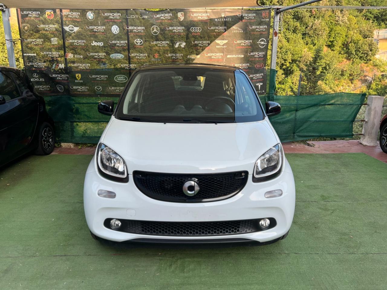 Smart ForFour 71 cv AUTOMATICA/SENSORI/BRACCIOLO