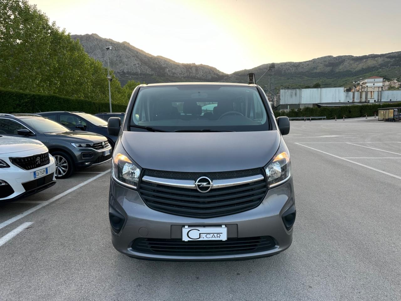 VIVARO 1.6 D 125 CV 9 POSTI