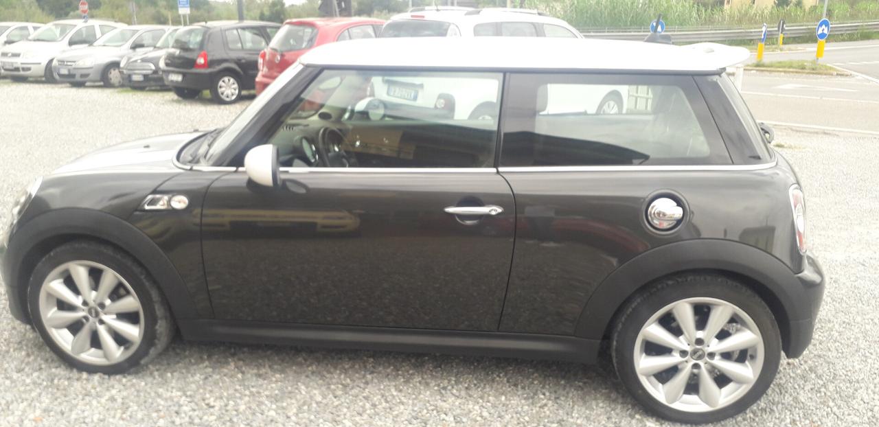 Mini Mini 1.6 16V Cooper S