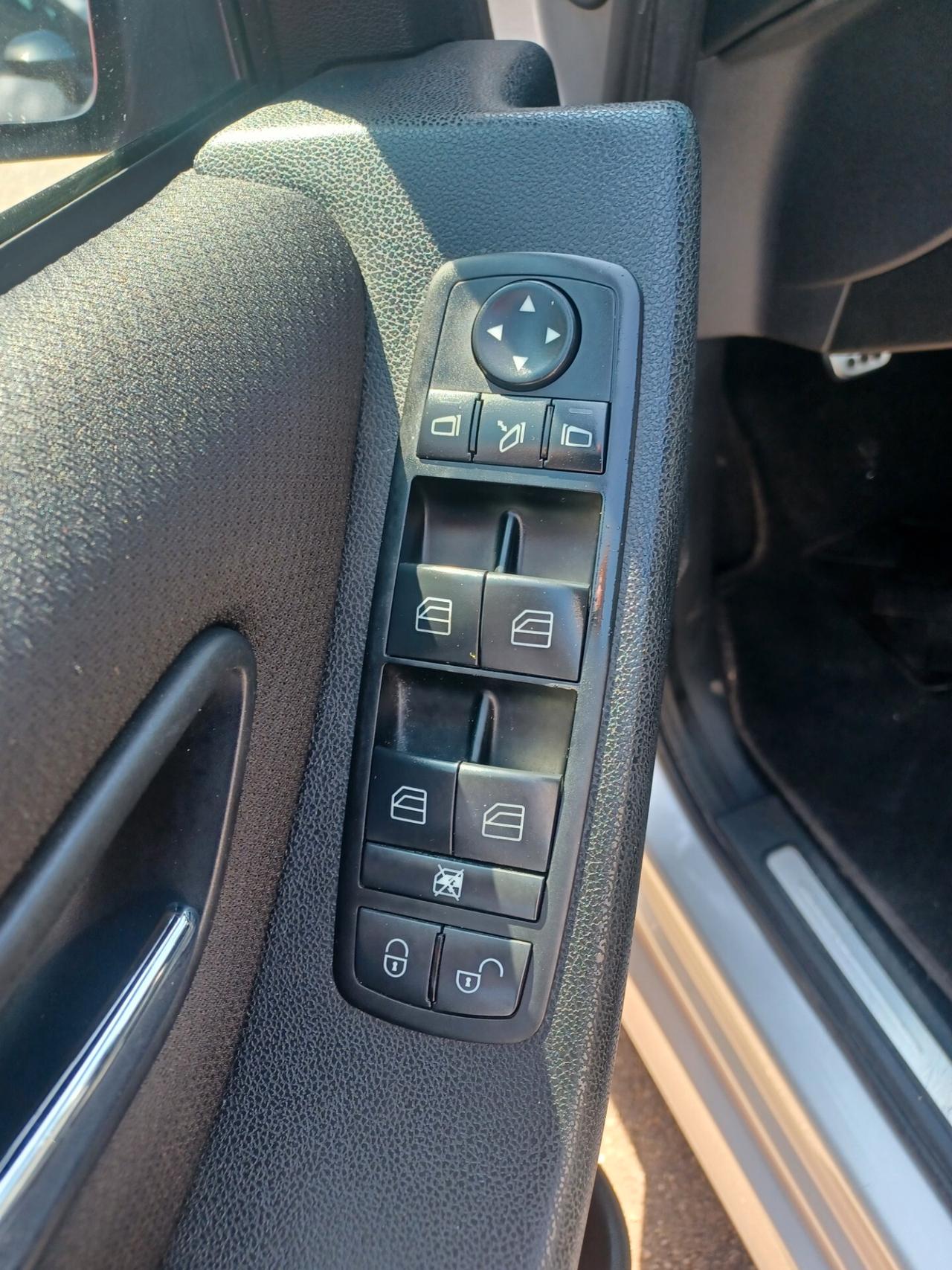 Mercedes-benz B 180 CDI Sport PARI AL NUOVO