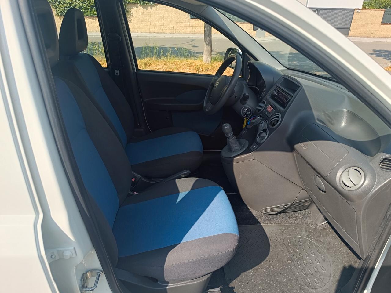 Fiat Panda 1.2 Dynamic SOLAMENTE 112.000 KM