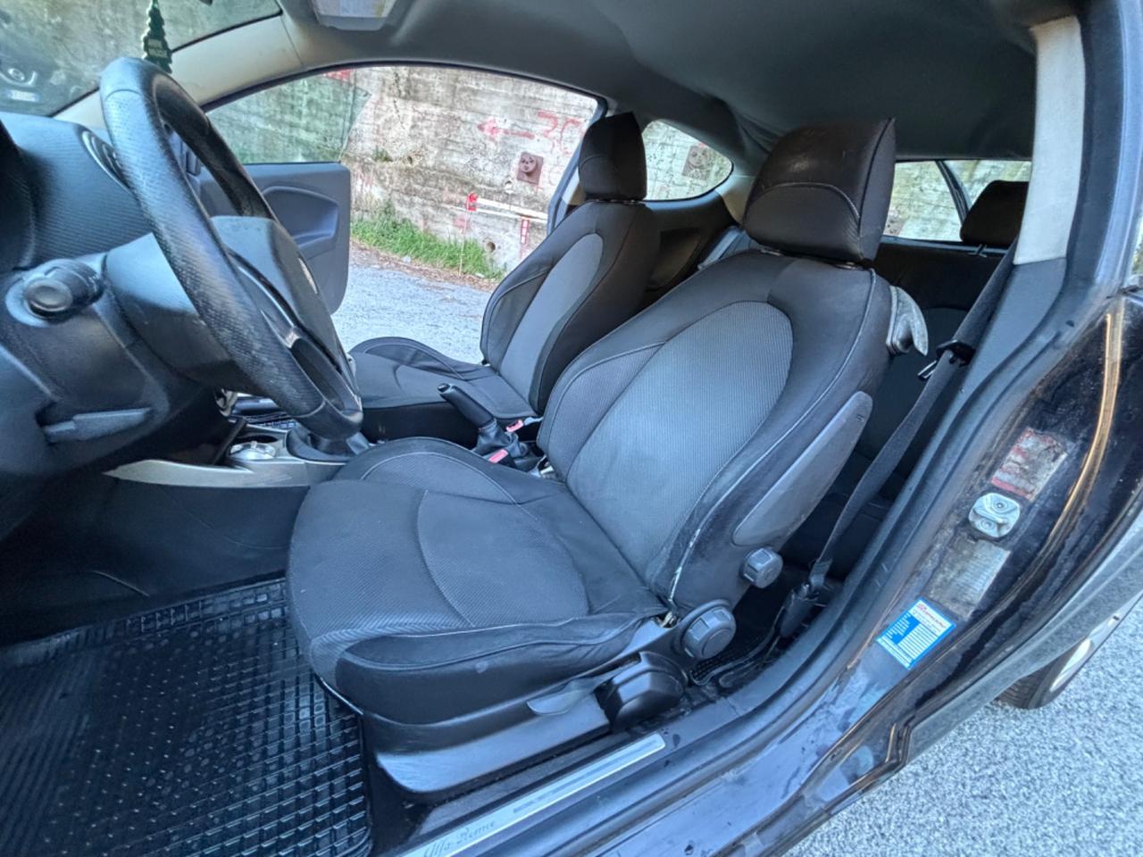 Alfa Romeo MiTo 1.6 JTDm 16V Distinctive Sport Pack