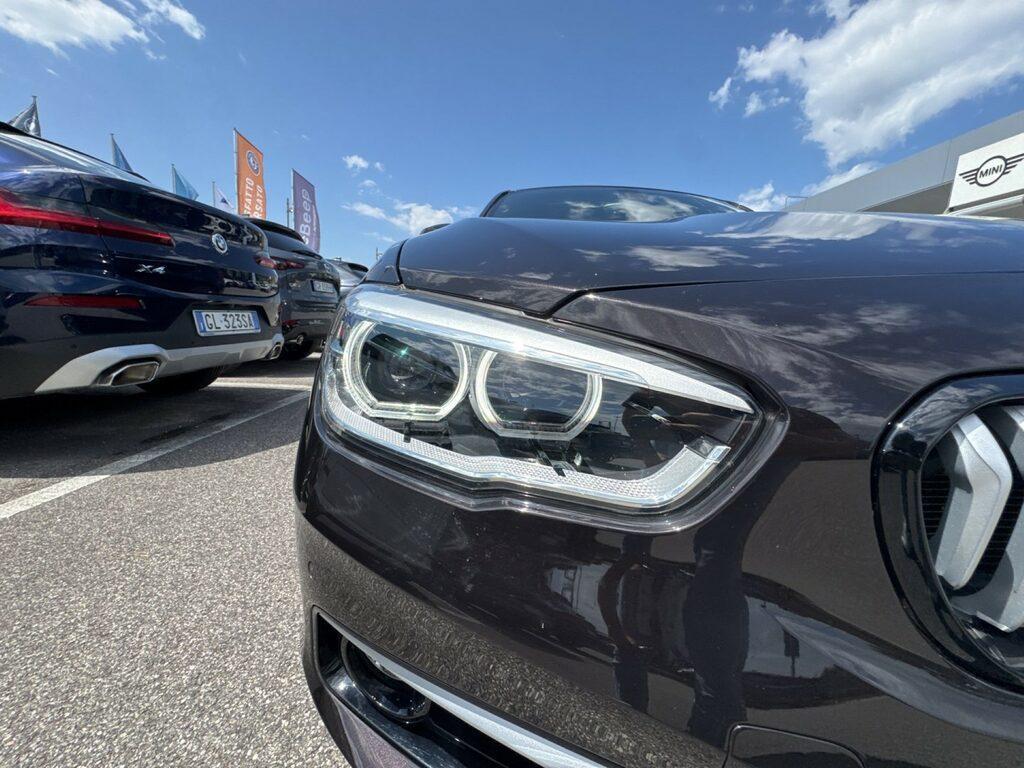 BMW Serie 1 5 Porte 118 d Urban Auto