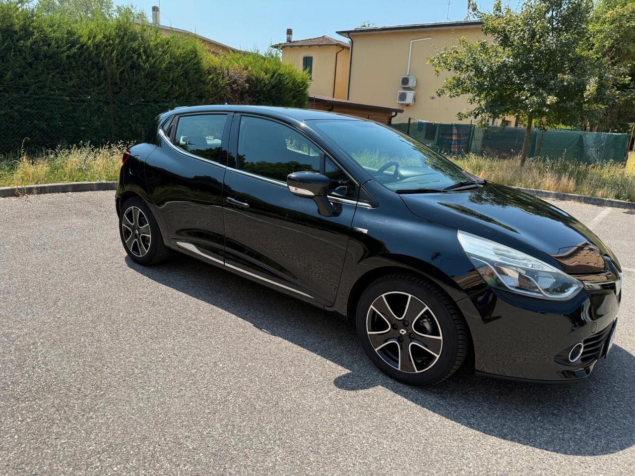 Renault Clio 1.5 dci -NAV. - NEOP. - 12 MESI DI GARANZIA -