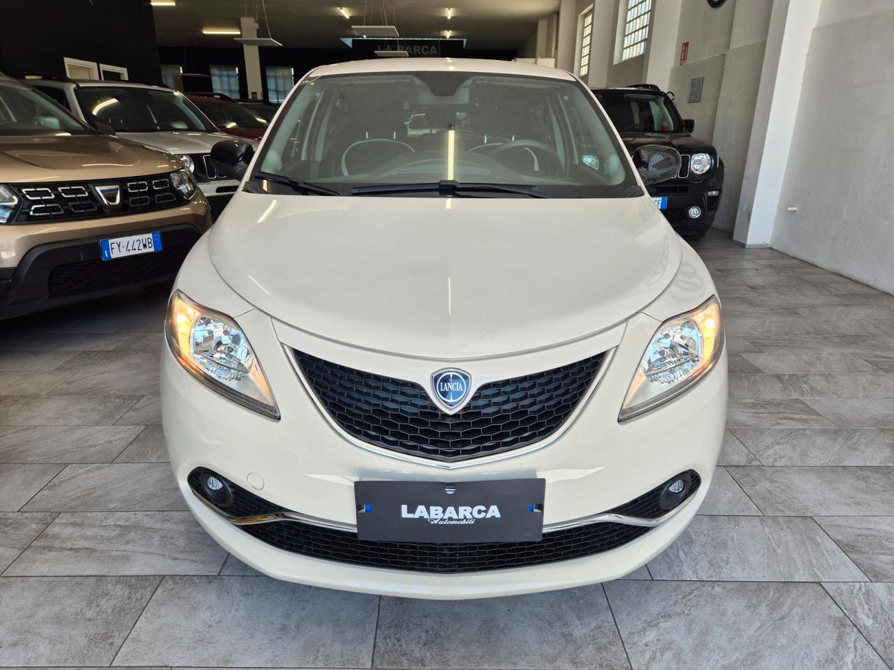 Lancia Ypsilon 1.2 69 CV 5 porte Gold