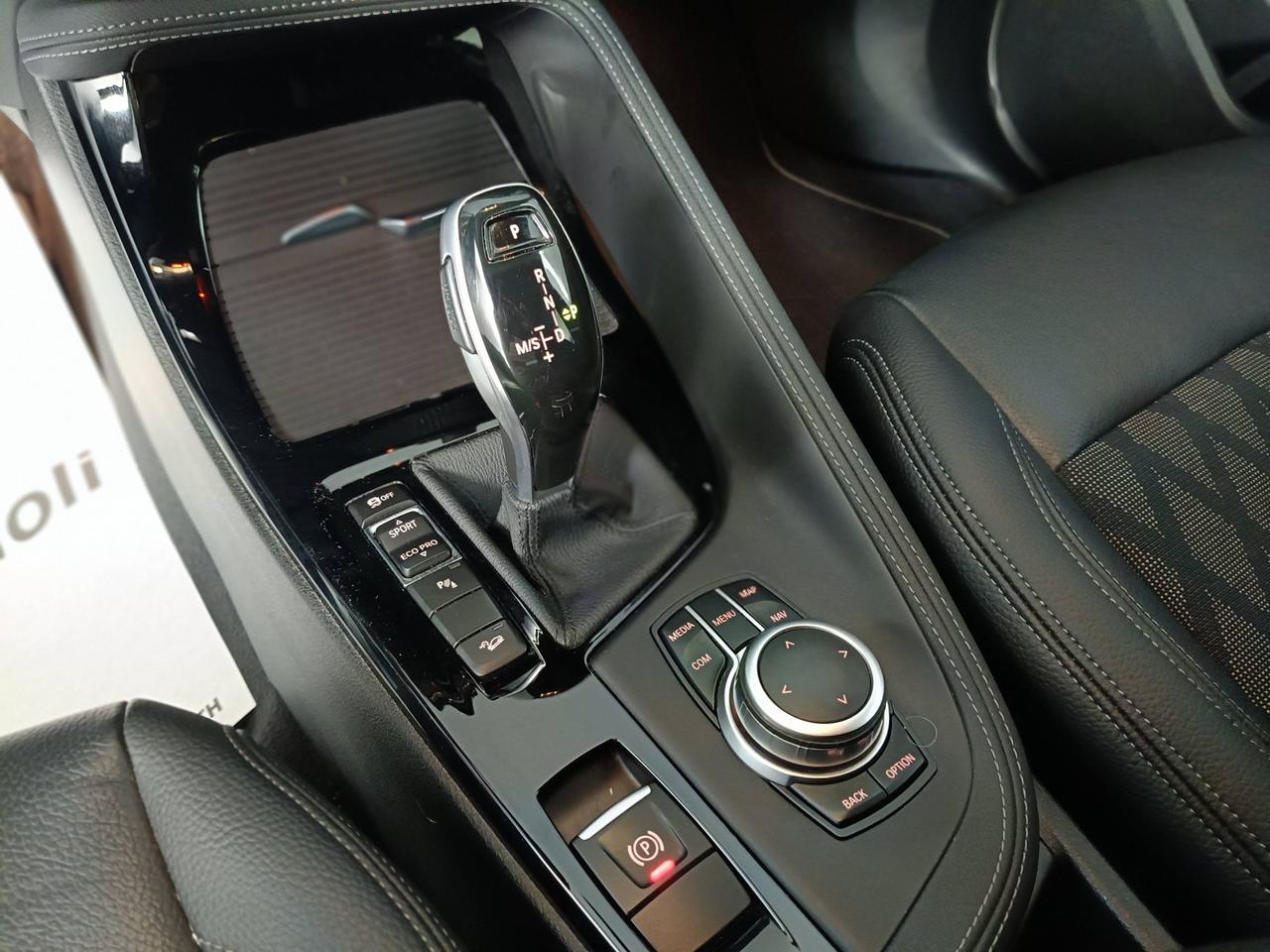 BMW X1 xdrive18d xLine auto my18