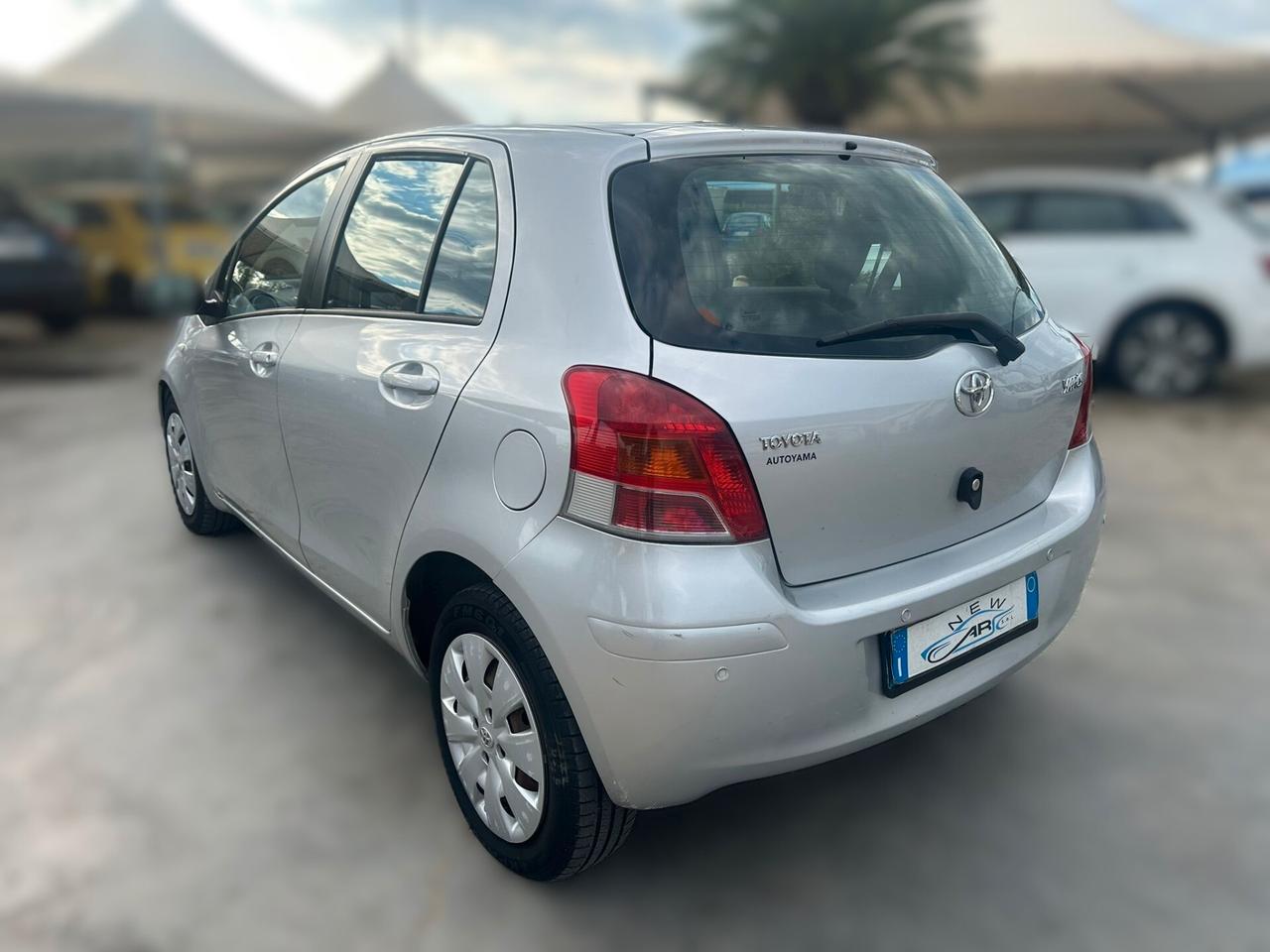 Toyota Yaris 1.4 D-4D 5 porte Sol