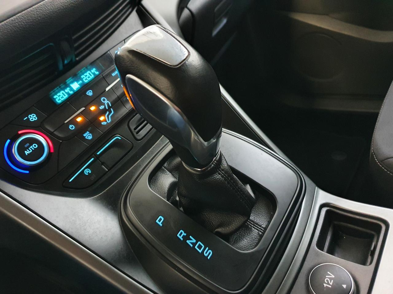 FORD Kuga 2ª serie - Kuga 1.5 TDCI 120 CV S&S 2WD Powershift Titanium Business